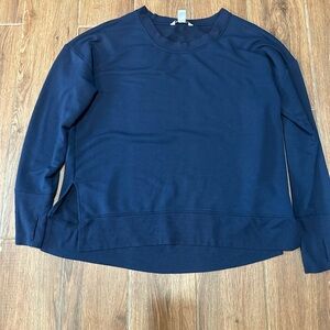 Athleta Women’s Navy Lightweight Pullover Sweater Crew Neck Size L